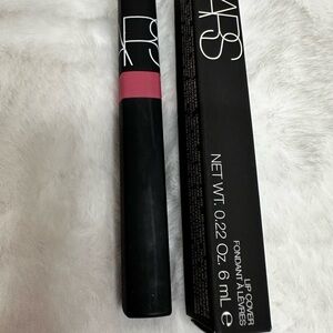 NARS Lip Pencil in Vibrant Pink